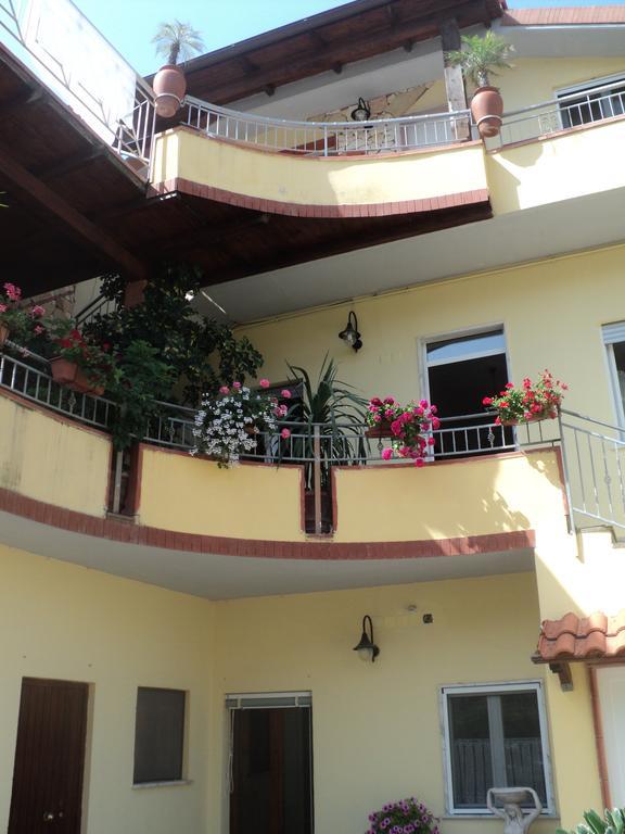 Casa Vacanza Alice & Mari Ascea Luaran gambar